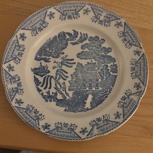 Broadhurst England Blue and White Decorative Plate